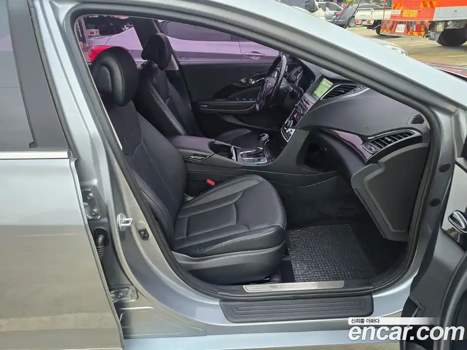 Hyundai Grandeur 2015 3.0 гидро в Москве № 2196629, фото 15