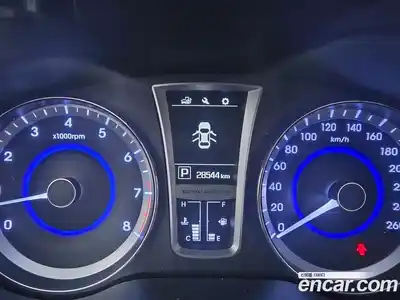 Hyundai Grandeur 2015 3.0 гидро в Москве № 2196629, миниатюра 8