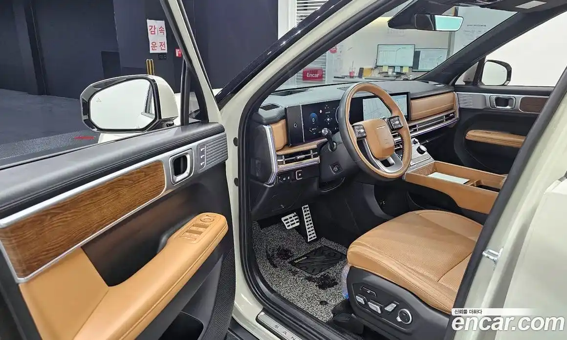 Hyundai Santa Fe 2023 1.6 гидро в Москве № 2196927, фото 13
