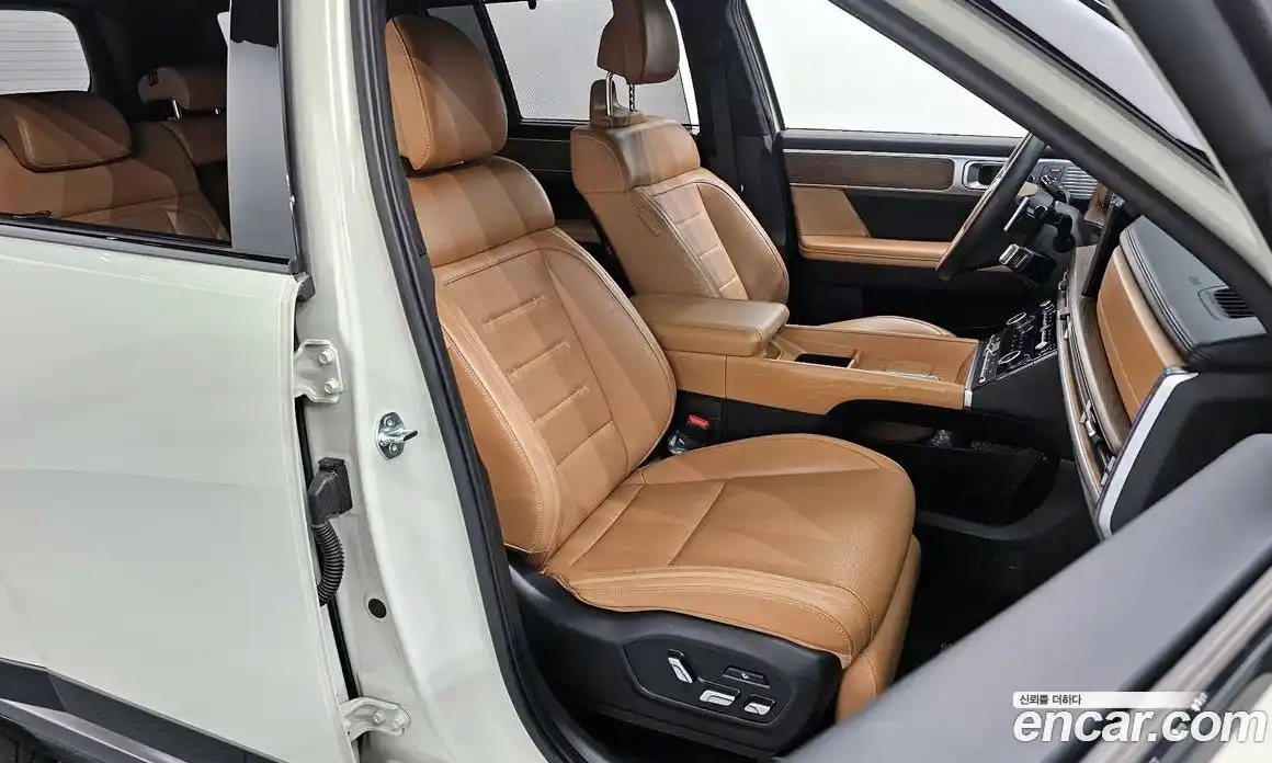 Hyundai Santa Fe 2023 1.6 гидро в Москве № 2196927, фото 18