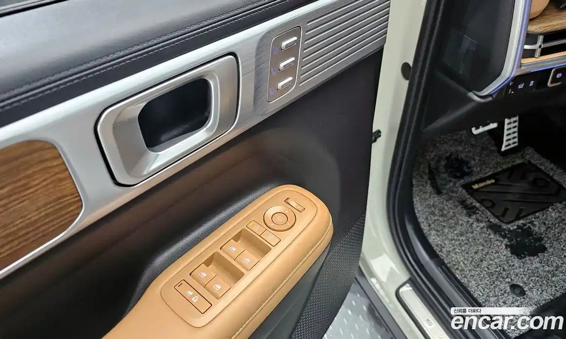 Hyundai Santa Fe 2023 1.6 гидро в Москве № 2196927, фото 23