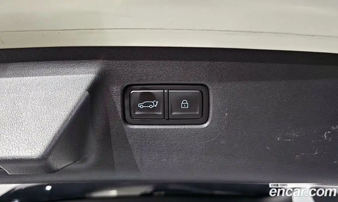 Hyundai Santa Fe 2023 1.6 гидро в Москве № 2196927, фото 26