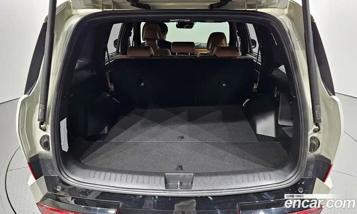 Hyundai Santa Fe 2023 1.6 гидро в Москве № 2196927, фото 30