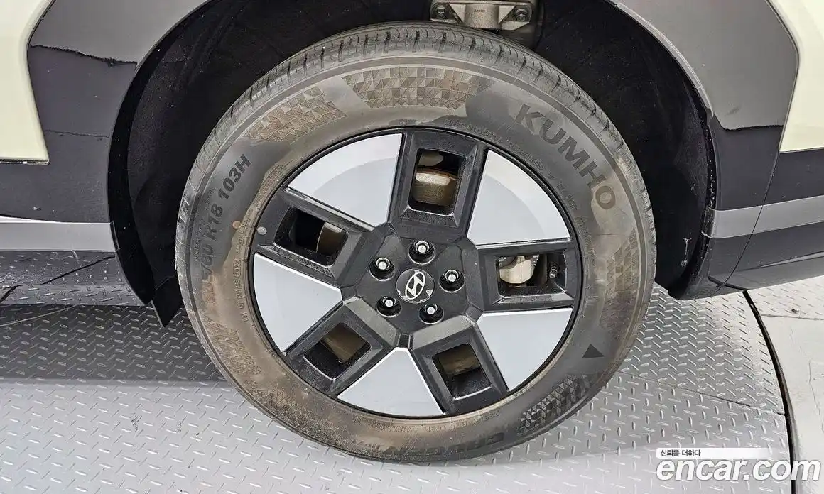 Hyundai Santa Fe 2023 1.6 гидро в Москве № 2196927, фото 7