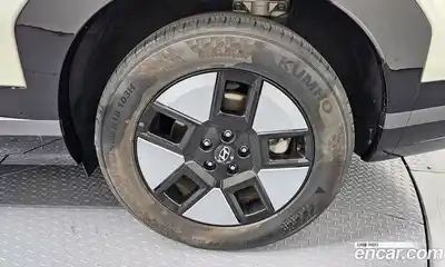 Hyundai Santa Fe 2023 1.6 гидро в Москве № 2196927, миниатюра 7