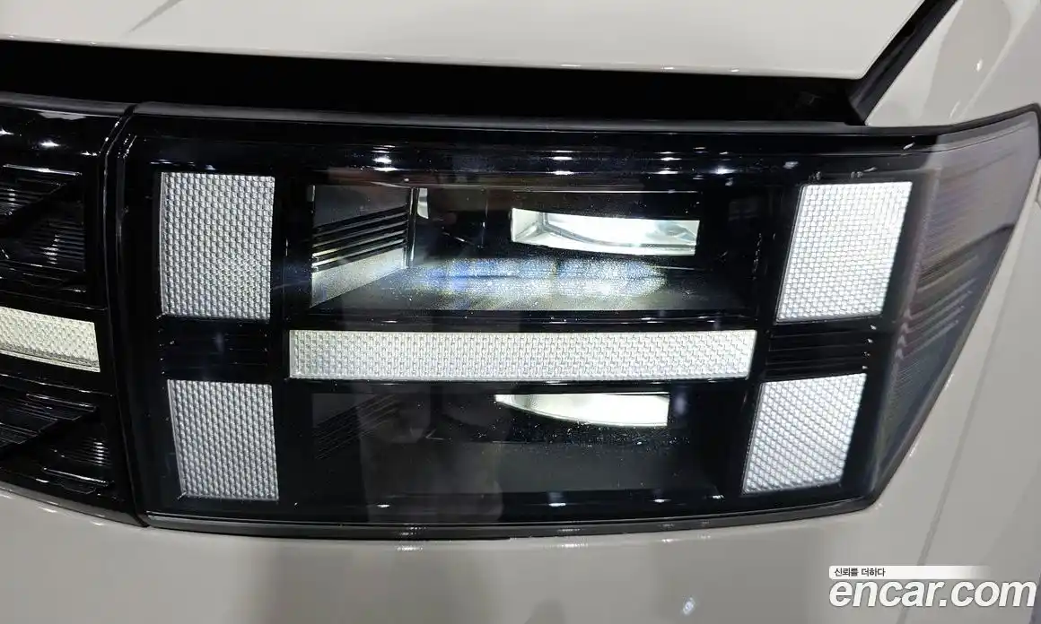 Hyundai Santa Fe 2023 1.6 гидро в Москве № 2196927, фото 8