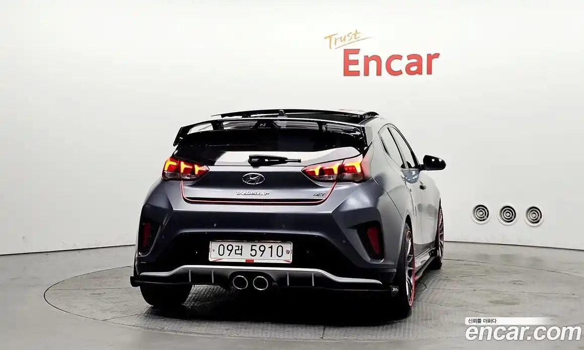 Hyundai Veloster 2018 1.6 гидро в Москве, фото 4