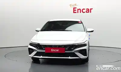 Hyundai Avante 2023 1.6 гидро в Москве № 2196931, миниатюра 3