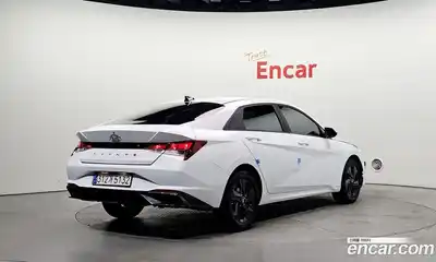 Hyundai Avante 2022 1.6 гидро в Москве № 2196941, миниатюра 2