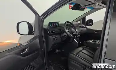 Hyundai Staria 2024 1.6 гидро в Москве № 2196956, миниатюра 10