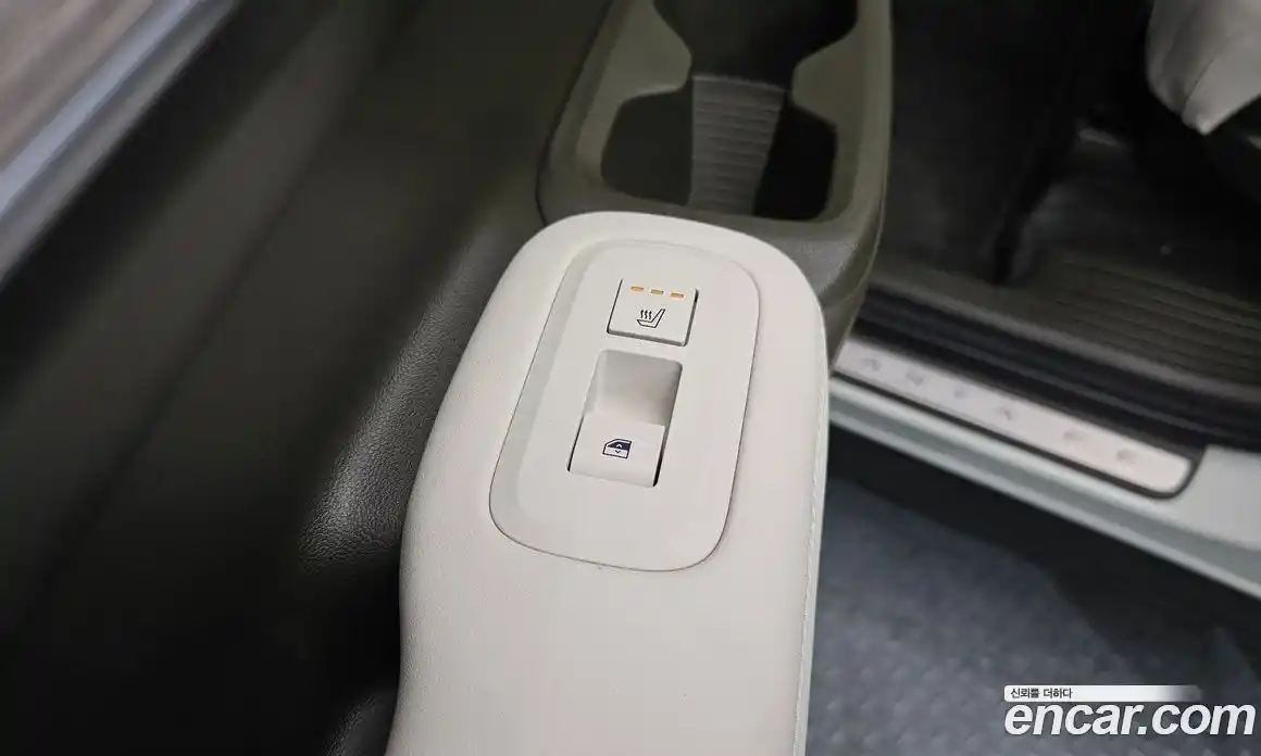Hyundai Santa Fe 2023 2.5 гидро в Москве № 2196959, фото 23