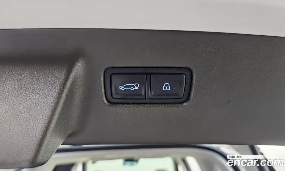 Hyundai Santa Fe 2023 2.5 гидро в Москве № 2196959, фото 30