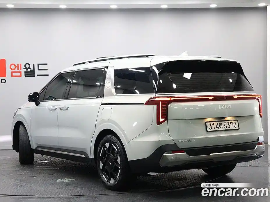 Kia Canival 2024 3.5 гидро в Москве № 2197444, фото 4