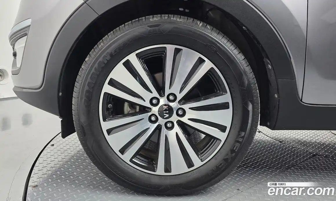 Kia Sportage 2014 2.0 гидро в Москве № 2197650, фото 5