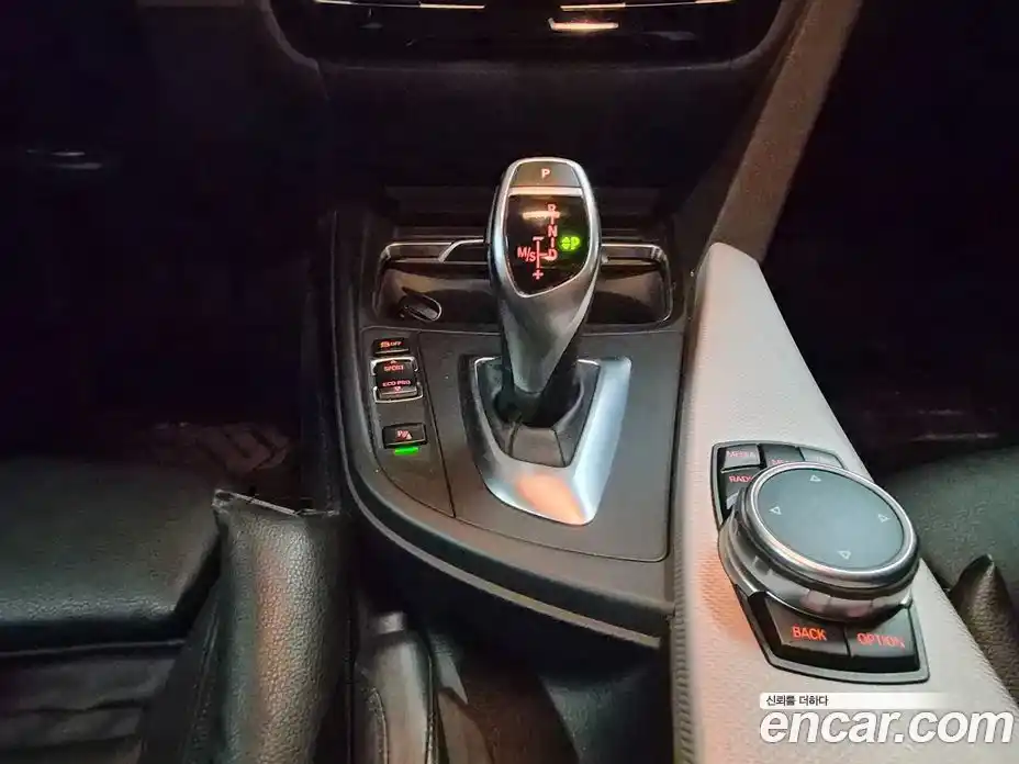 BMW 3-Series 2016 2.0 гидро в Москве № 2197942, фото 9