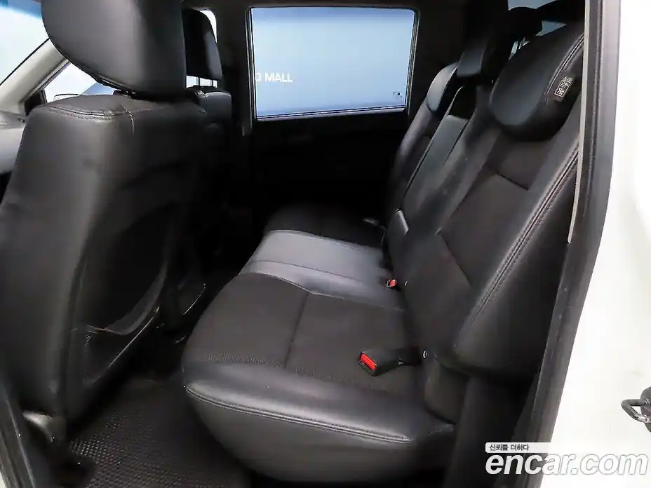 SsangYong Korando 2014 2.0 механика в Москве № 2198895, фото 12