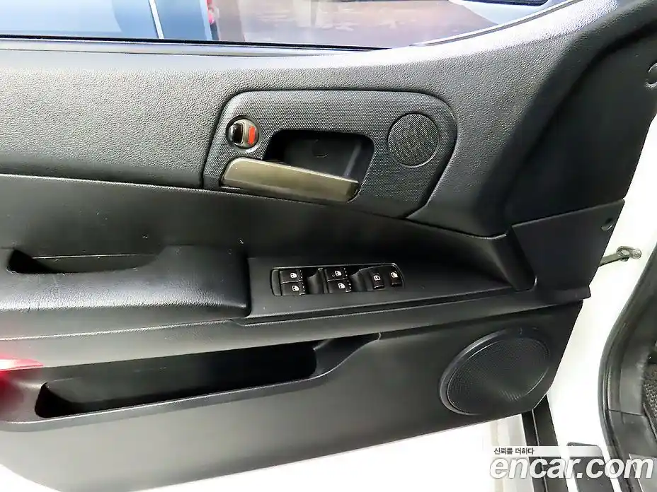 SsangYong Korando 2014 2.0 механика в Москве № 2198895, фото 13