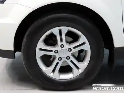 SsangYong Korando 2014 2.0 механика в Москве № 2198895, миниатюра 5