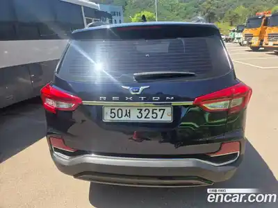 SsangYong Rexton 2017 2.2 гидро в Москве № 2198950, миниатюра 4
