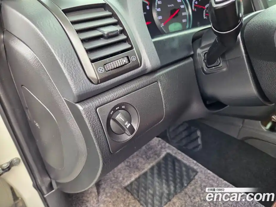 SsangYong Rexton 2014 2.0 гидро в Москве № 2199120, фото 16