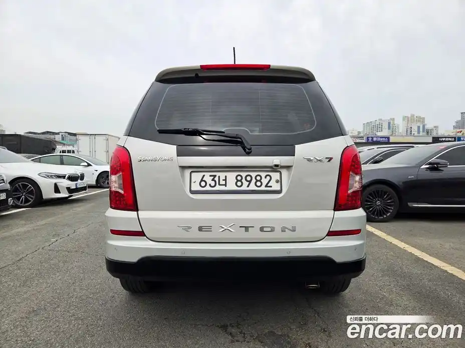 SsangYong Rexton 2014 2.0 гидро в Москве № 2199120, фото 4