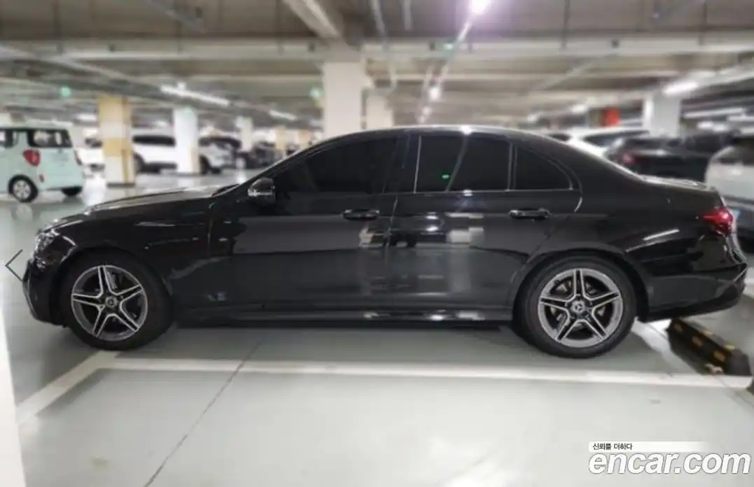Mercedes-Benz E-Class 2023 2.0 гидро в Москве, фото 4