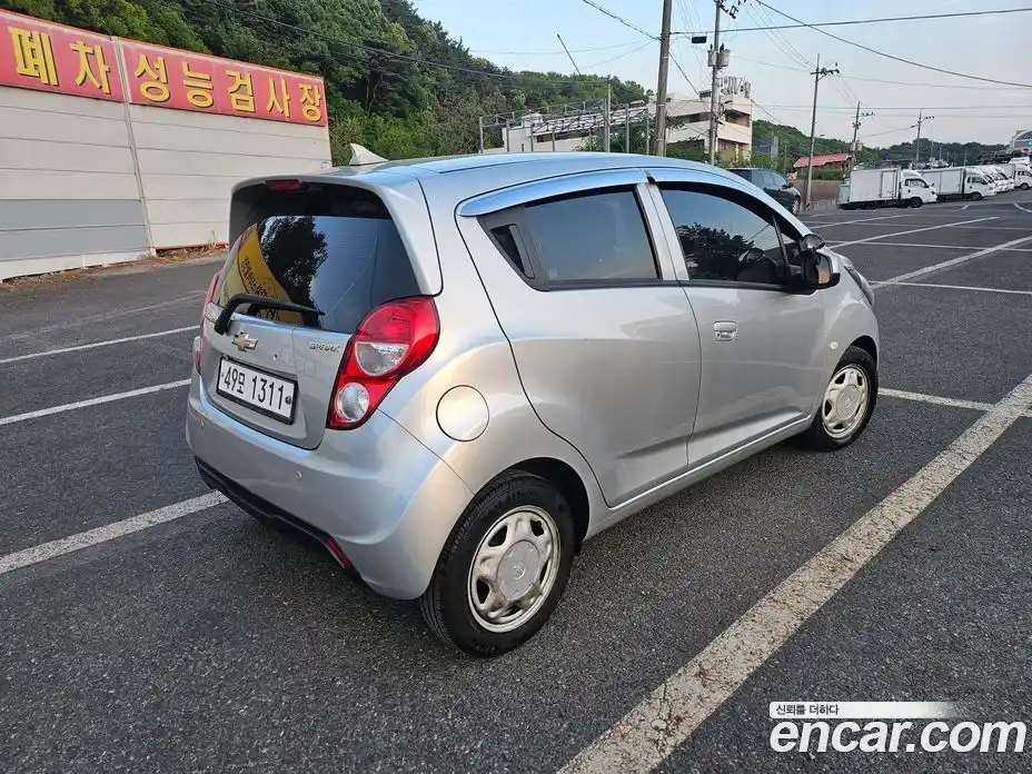 Chevrolet Spark 2015 1.0 гидро в Москве № 2200460, фото 3