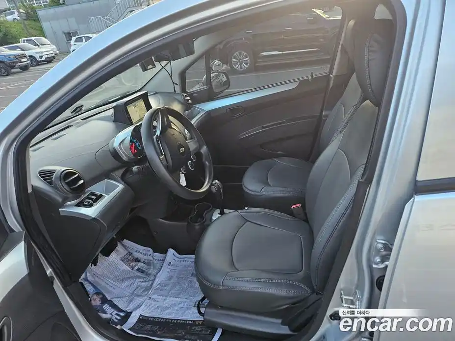 Chevrolet Spark 2015 1.0 гидро в Москве № 2200460, фото 5