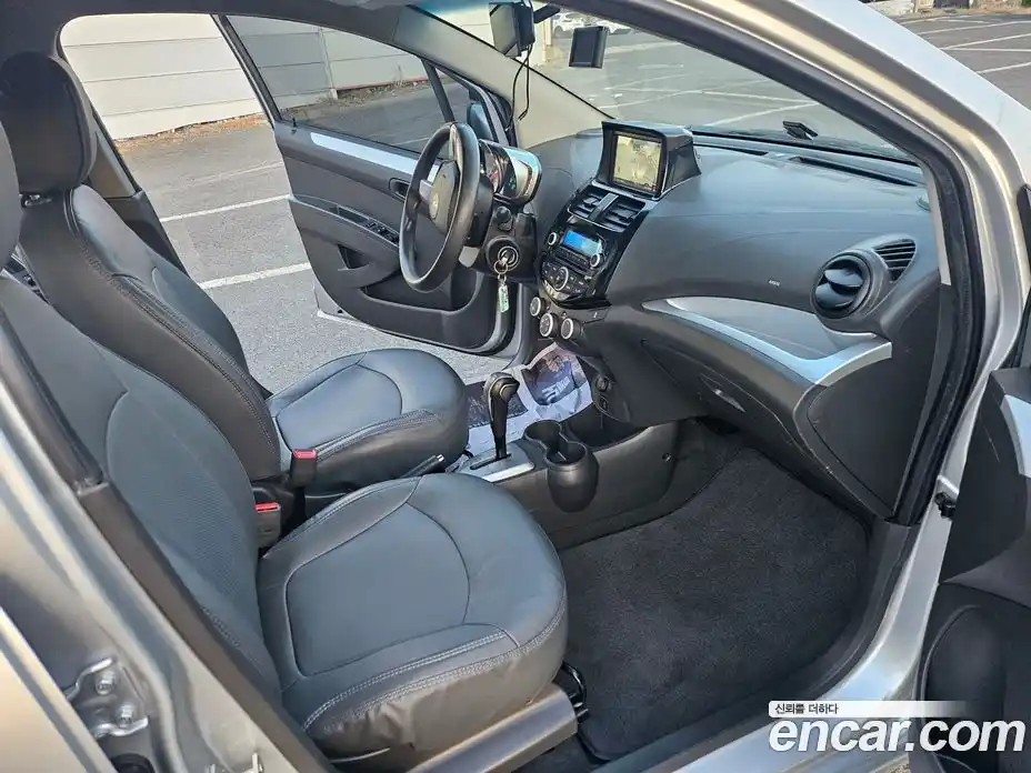 Chevrolet Spark 2015 1.0 гидро в Москве № 2200460, фото 10