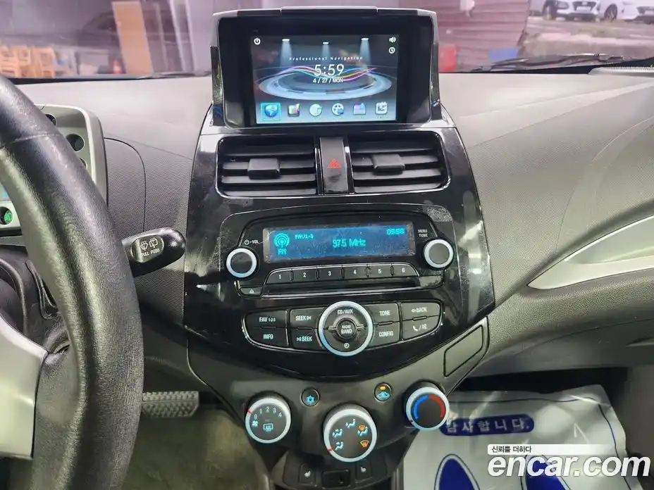 Chevrolet Spark 2013 1.0 гидро в Москве № 2200617, фото 11