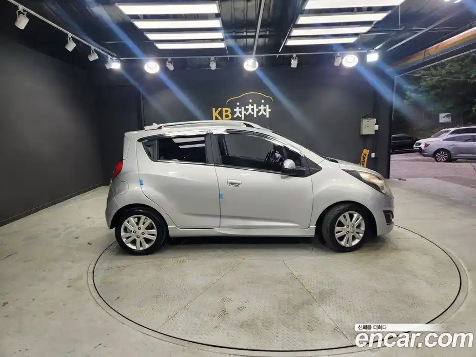 Chevrolet Spark 2013 1.0 гидро в Москве № 2200617, фото 8