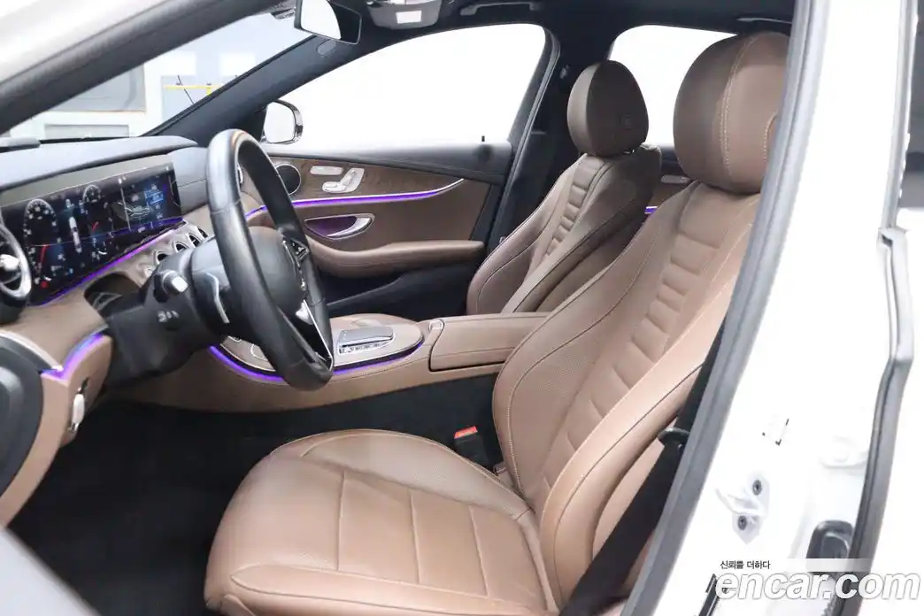 Mercedes-Benz E-Class 2022 2.0 гидро в Москве № 2201053, фото 7