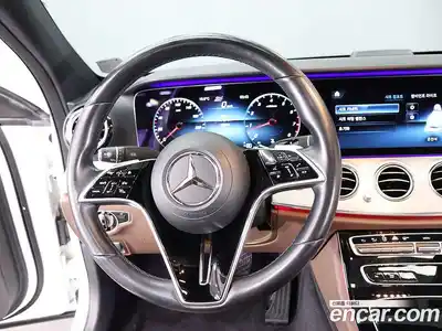 Mercedes-Benz E-Class 2021 2.0 гидро в Москве № 2201212, миниатюра 12