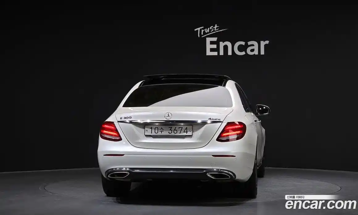 Mercedes-Benz E-Class 2016 2.0 гидро в Москве № 2201708, фото 4