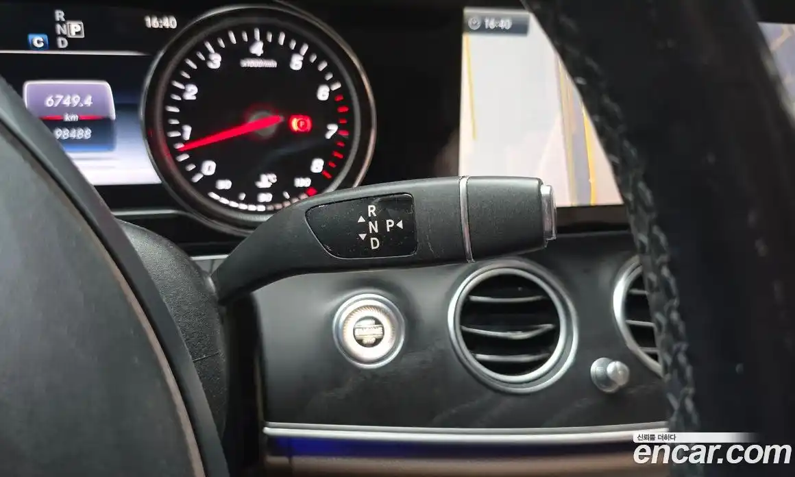 Mercedes-Benz E-Class 2016 2.0 гидро в Москве № 2201708, фото 9