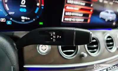 Mercedes-Benz E-Class 2021 2.0 гидро в Москве № 2201714, миниатюра 12