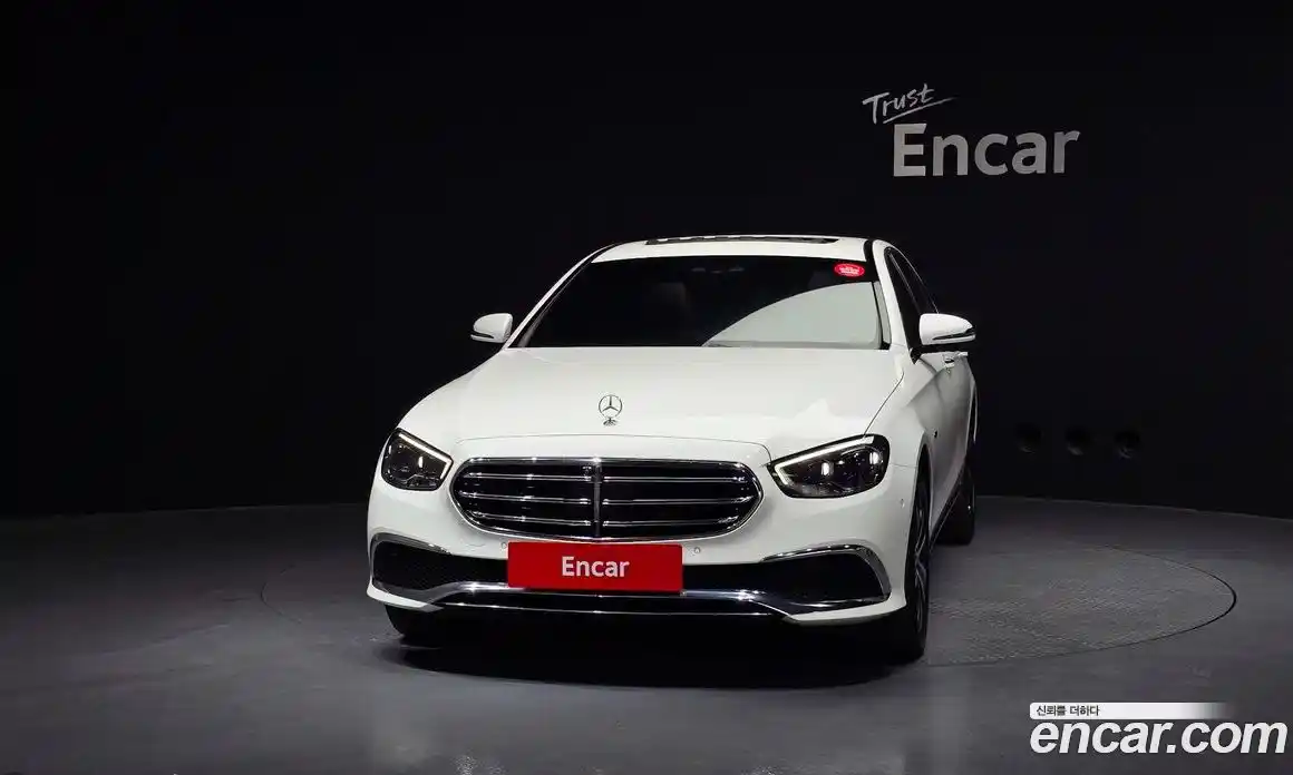Mercedes-Benz E-Class 2021 2.0 гидро в Москве № 2201714, фото 3