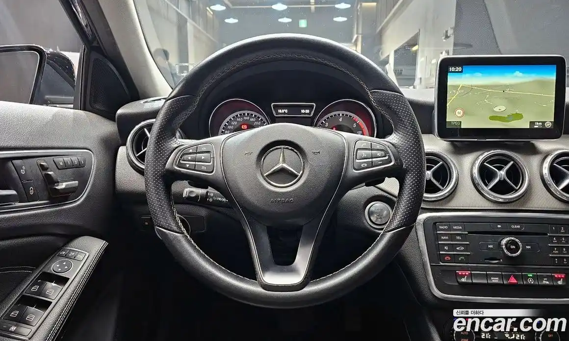 Mercedes-Benz GLA-Class 2016 2.1 гидро в Москве, фото 13