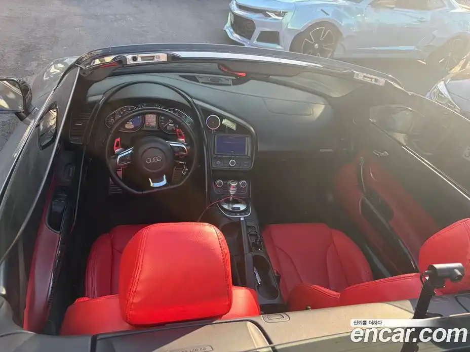 Audi R8 2012 5.2 механика в Москве, фото 7