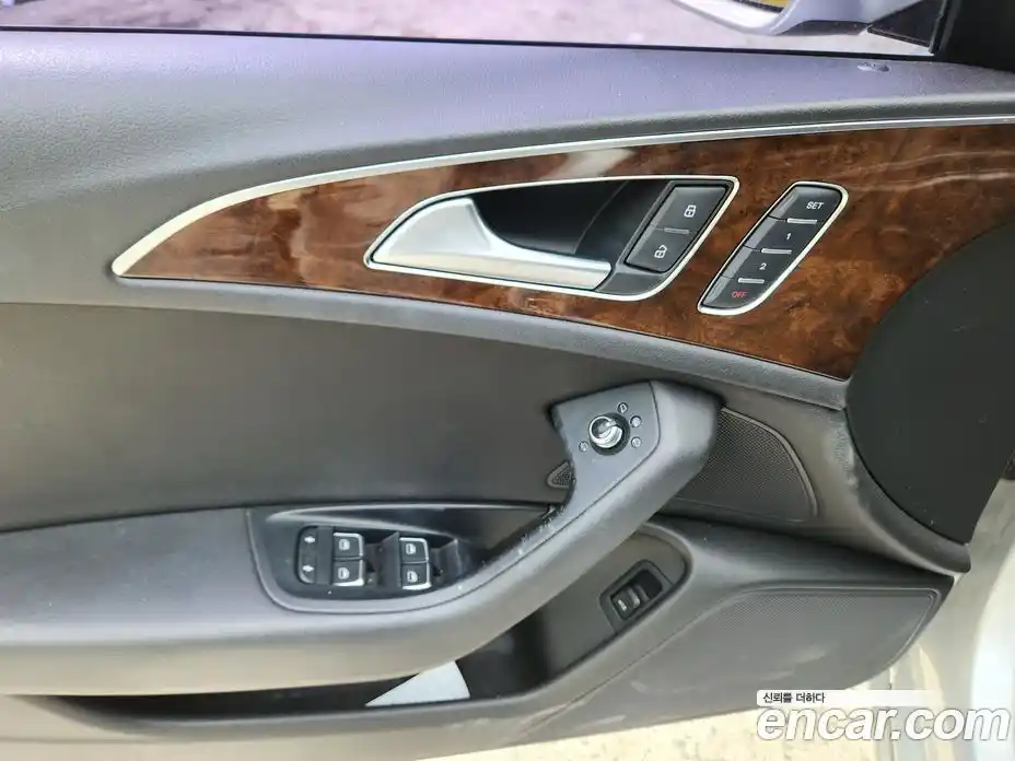 Audi A6 2015 3.0 гидро в Москве № 2202545, фото 19