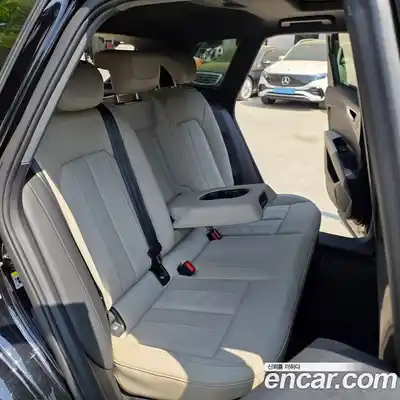 Audi Q4 e-tron 2022 0.2 гидро в Москве № 2202665, миниатюра 11