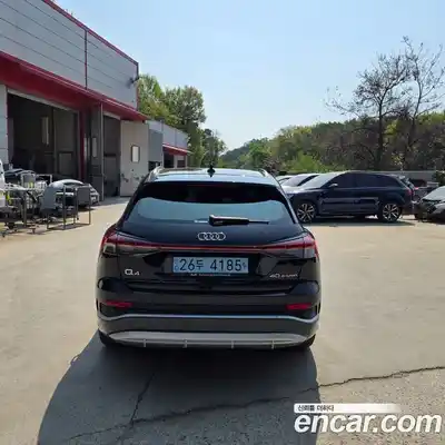 Audi Q4 e-tron 2022 0.2 гидро в Москве № 2202665, миниатюра 5