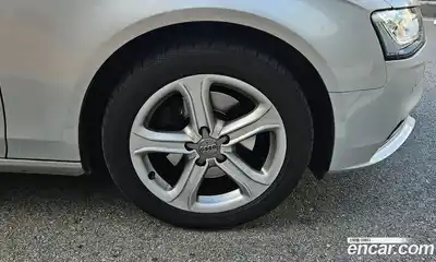 Audi A4 2014 2.0 гидро в Москве № 2202691, миниатюра 5
