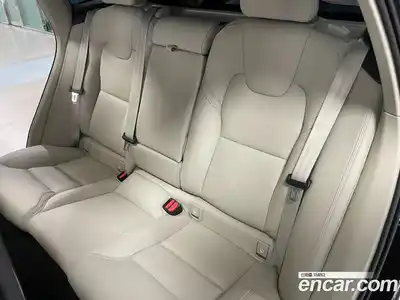 Volvo XC60 2026 2.0 гидро в Москве № 2202906, миниатюра 11