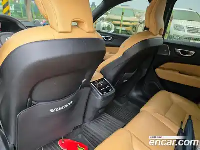 Volvo XC60 2022 2.0 гидро в Москве № 2202929, миниатюра 12