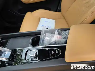 Volvo XC60 2022 2.0 гидро в Москве № 2202929, миниатюра 8