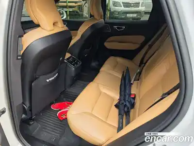 Volvo XC60 2022 2.0 гидро в Москве № 2202929, миниатюра 10
