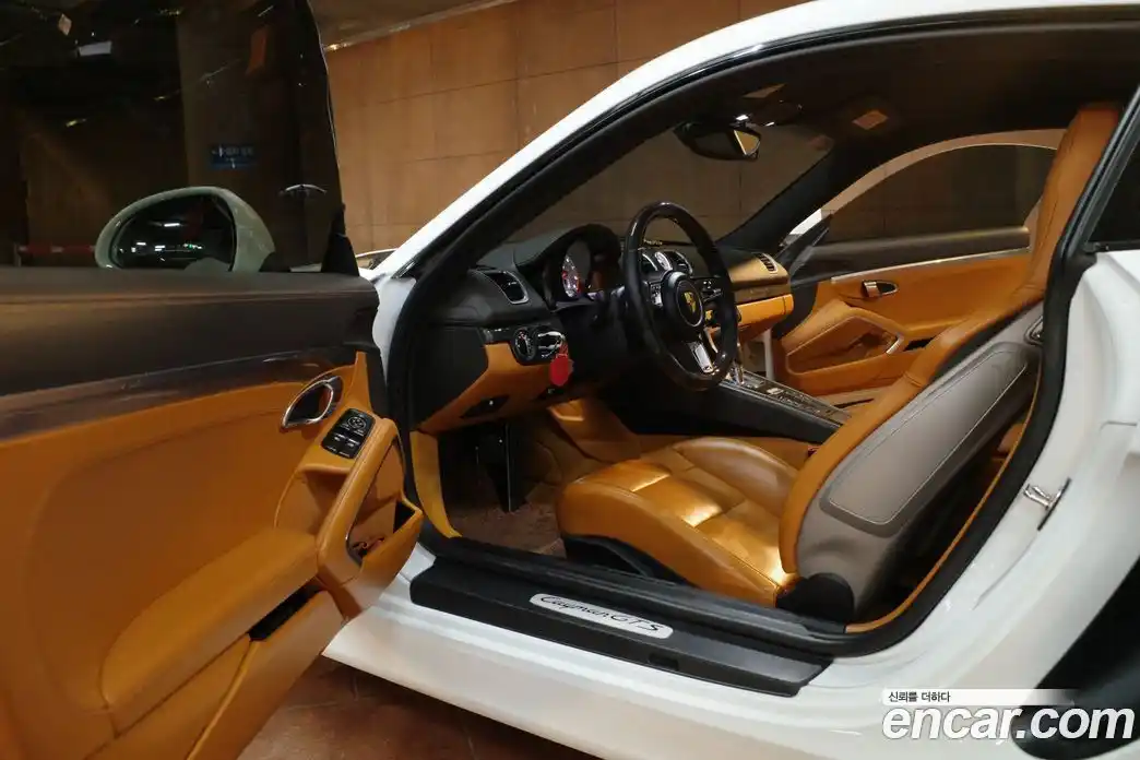 Porsche Cayman 2015 3.4 гидро в Москве № 2203296, фото 11