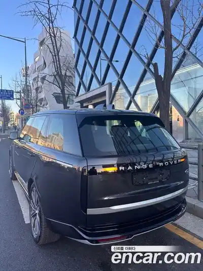Land Rover Range-Rover 2023 4.4 гидро в Москве № 2203538, миниатюра 5