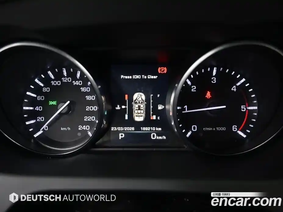 Land Rover Discovery Sport 2016 2.0 гидро в Москве № 2203573, фото 8